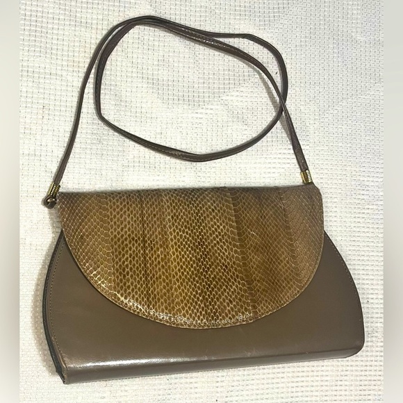 Florsheim Handbags - Florsheim Signature Snakeskin Brown Clutch